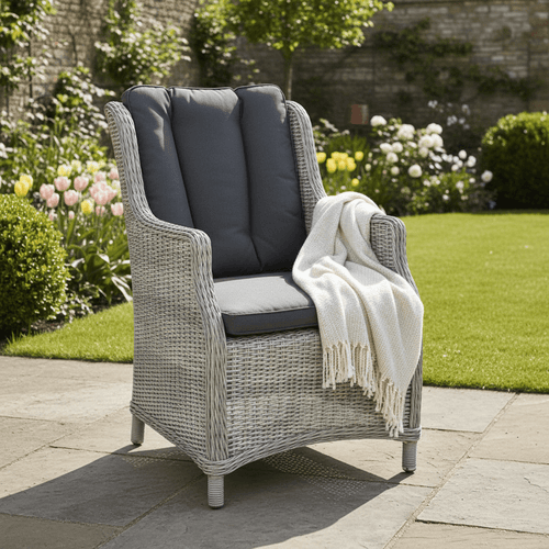 Alivar 6 Chair Wingback Dining Set