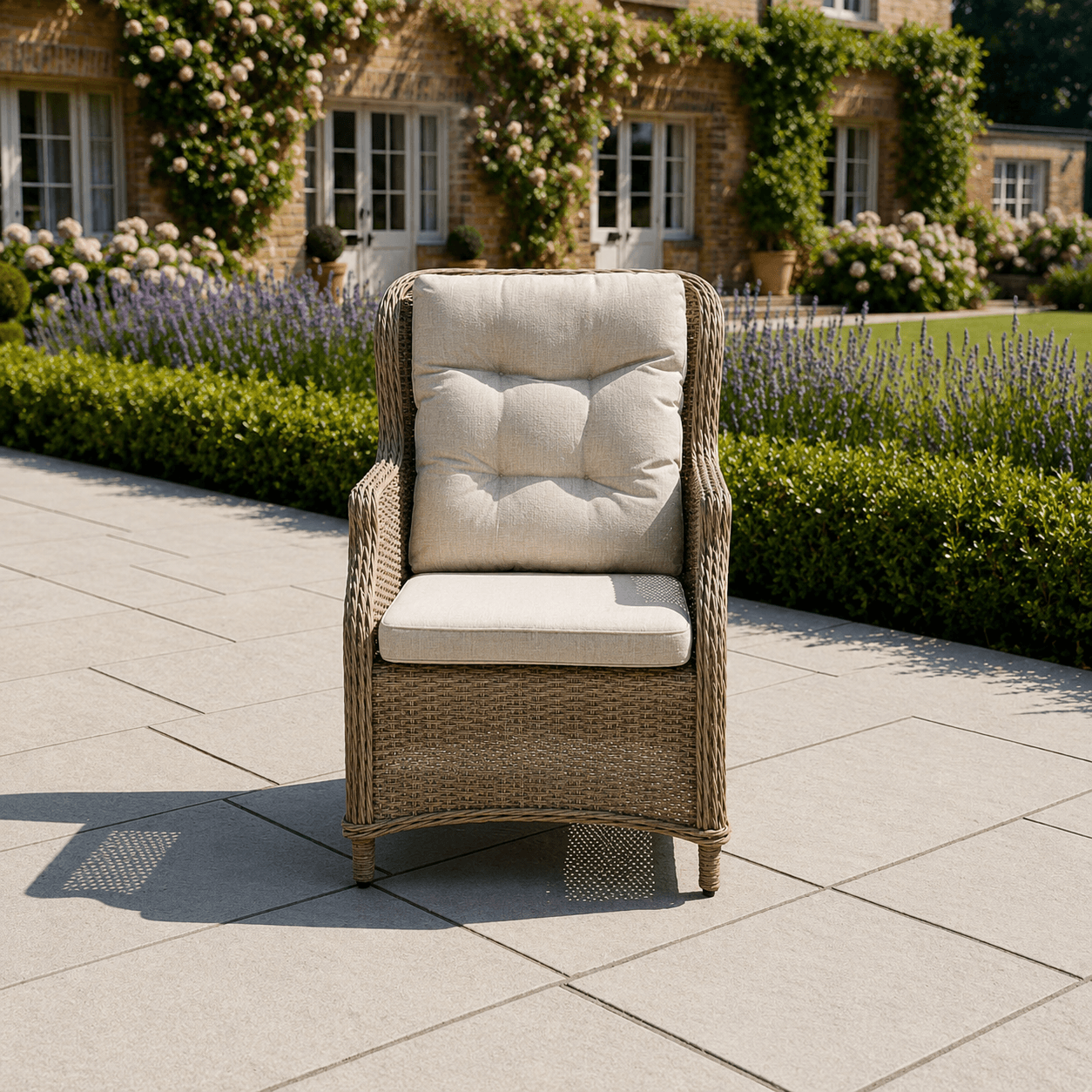Trueas 4 Chair Wingback Dining Set