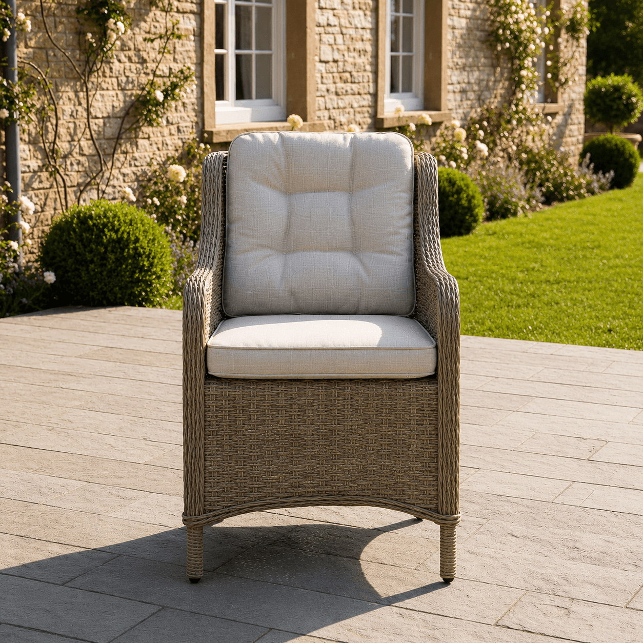 Trueas 4 Chair Wingback Dining Set