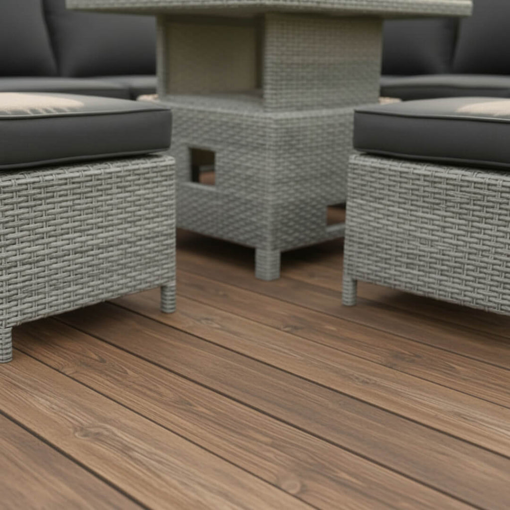 Balma Square Corner Set with 2 Stools & Height Adjustable Table