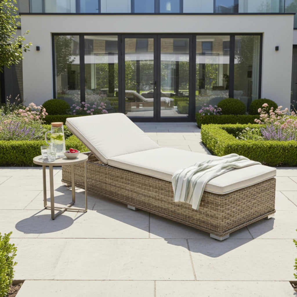 Varoon Sunlounger