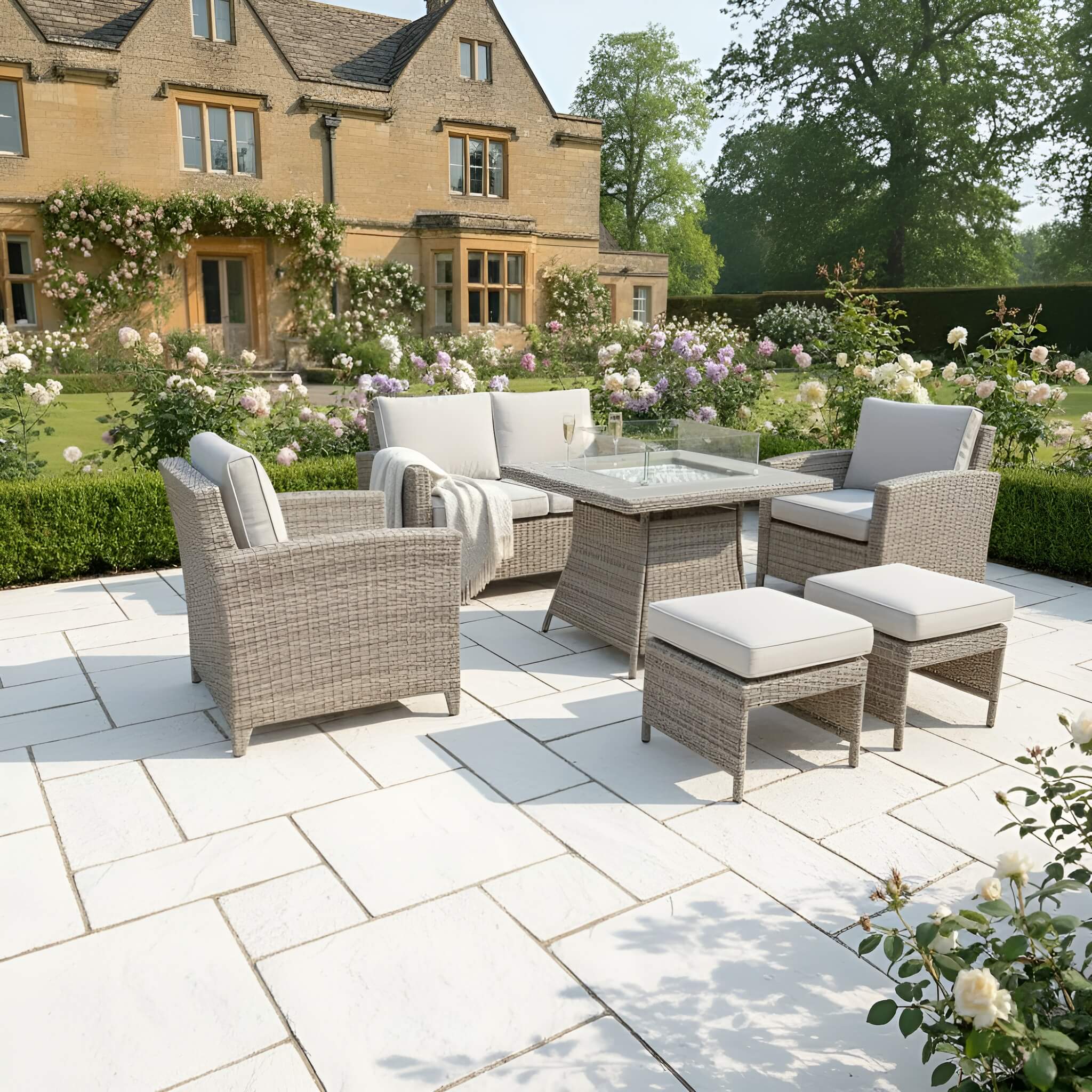 Balancia 2-Seater Sofa Set with 2 Armchairs & Firepit Table