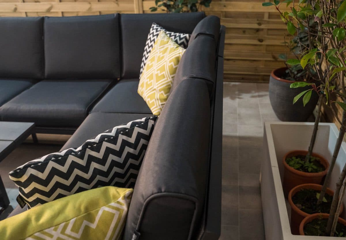 Audenshaw L Corner Sofa Lounge Outdoor Dining Set. Bench & 140cm x 80cm